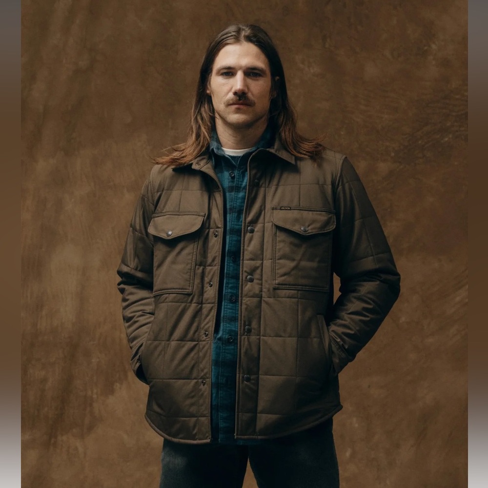 Filson NWOT Cover Cloth Quilted Jac-Shirt in Slate Black. Size Large